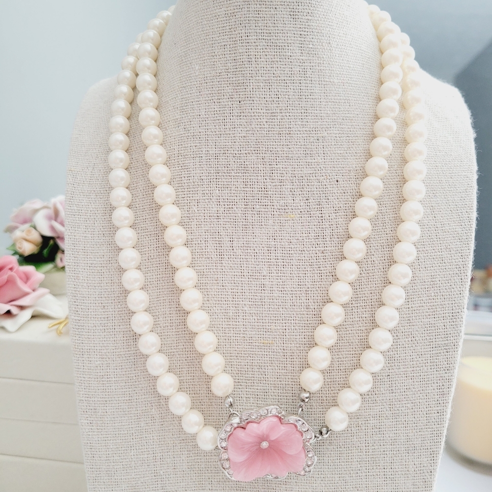 VINTAGE KLJ pink pansy double strand faux pearl necklace and earrings set - Picture 6 of 14